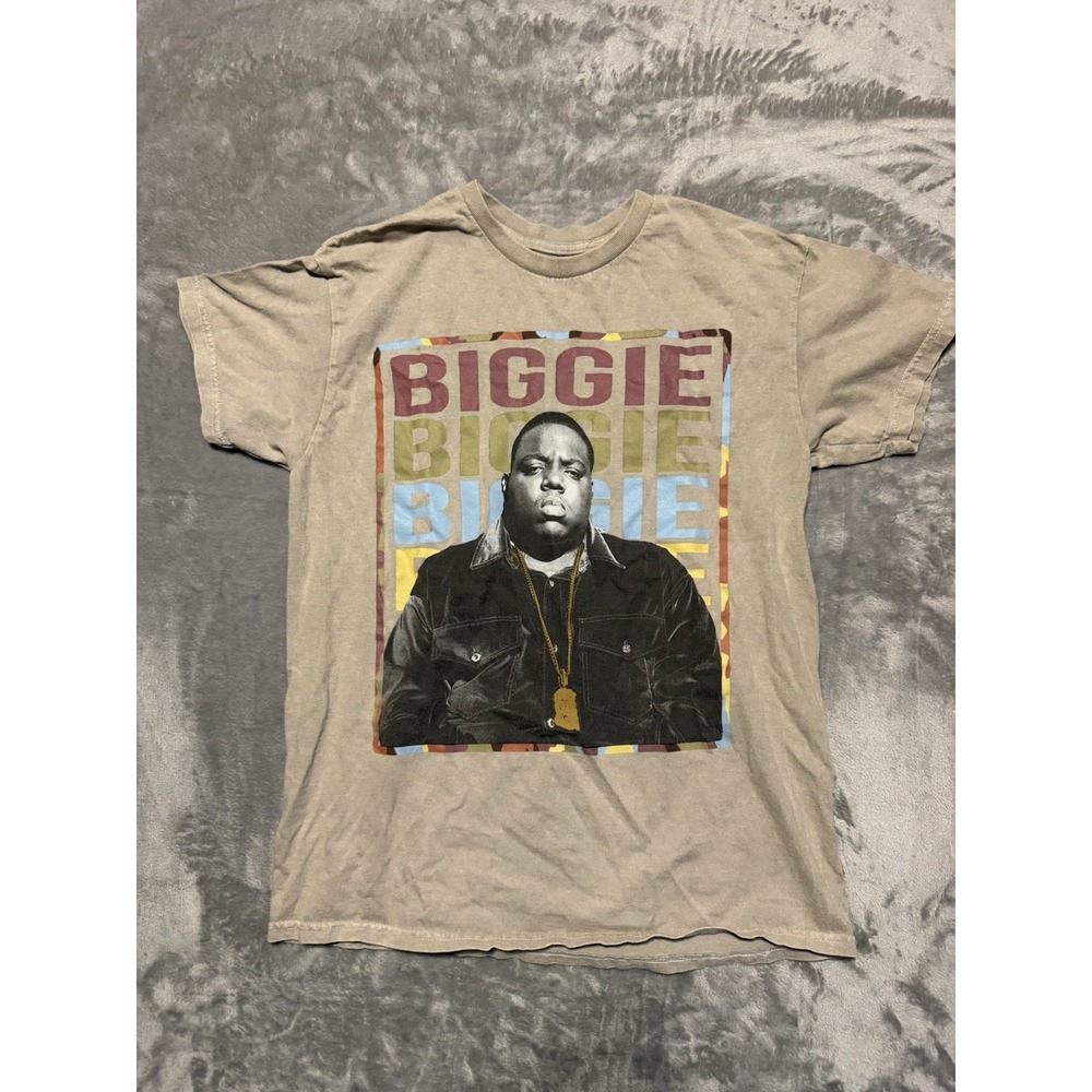 Notorious B.I.G. Graphic T-Shirt Mens Size M Beige Biggie Smalls Portrait Tee